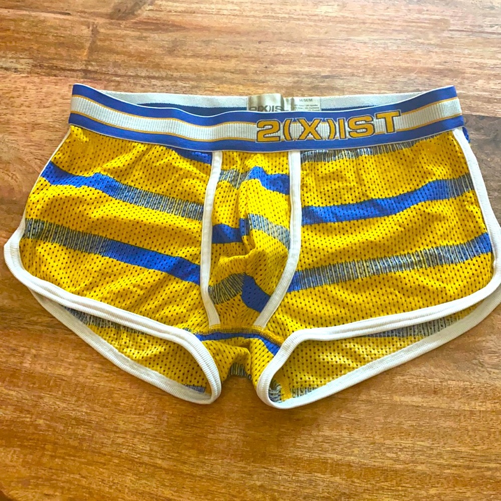 Medium 2(X)IST Yellow/White/Blue Rugby Mesh Trunks